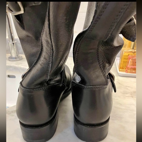 Frye Veronica leather boots - Like New! - Picture 3 of 15